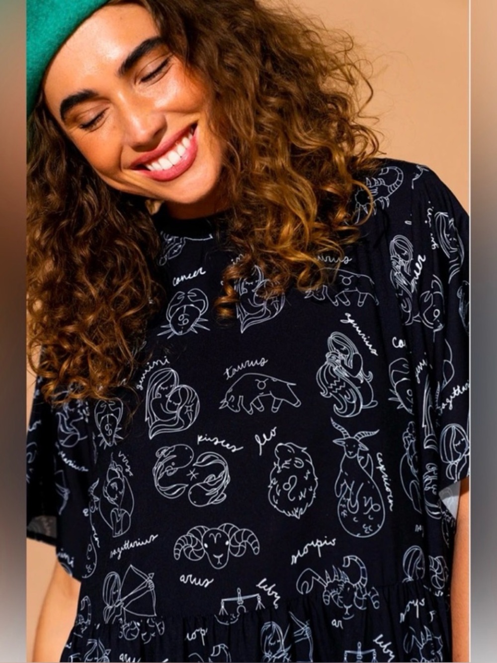 Dressed in Lala never too much oversized dress in zodiac love print XL